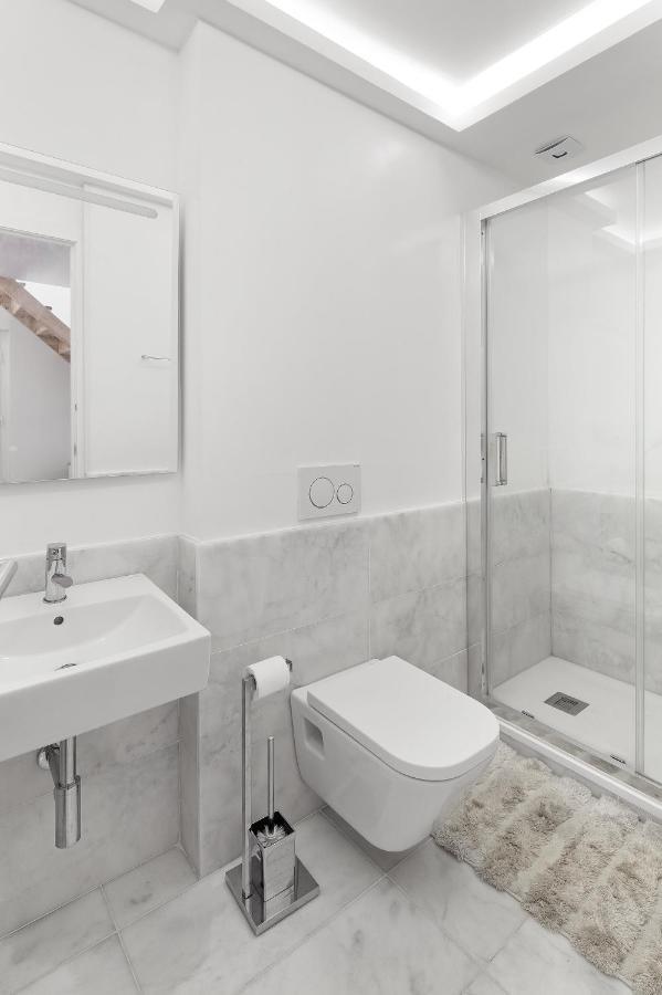 Tiny Cosy Room- Alcantara Lizbona Zewnętrze zdjęcie